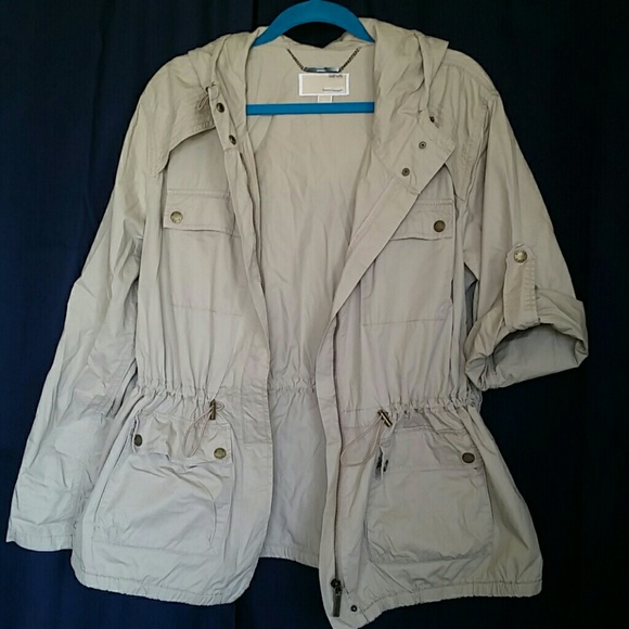 Michael Kors Jackets & Blazers - Michael Kors 6 pocket jacket with hood